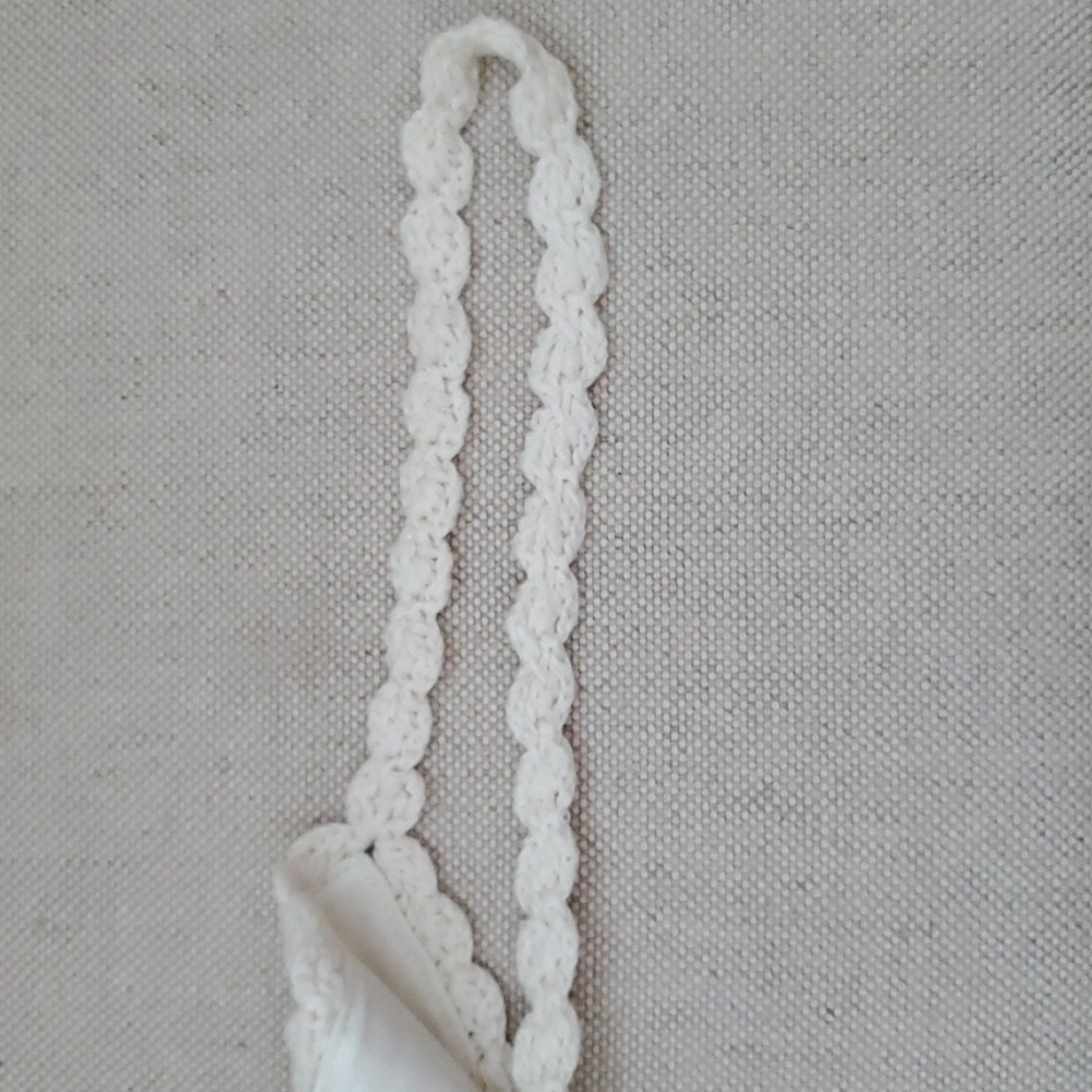 Honey Punch Crochet Crop Top - Picture 5 of 6